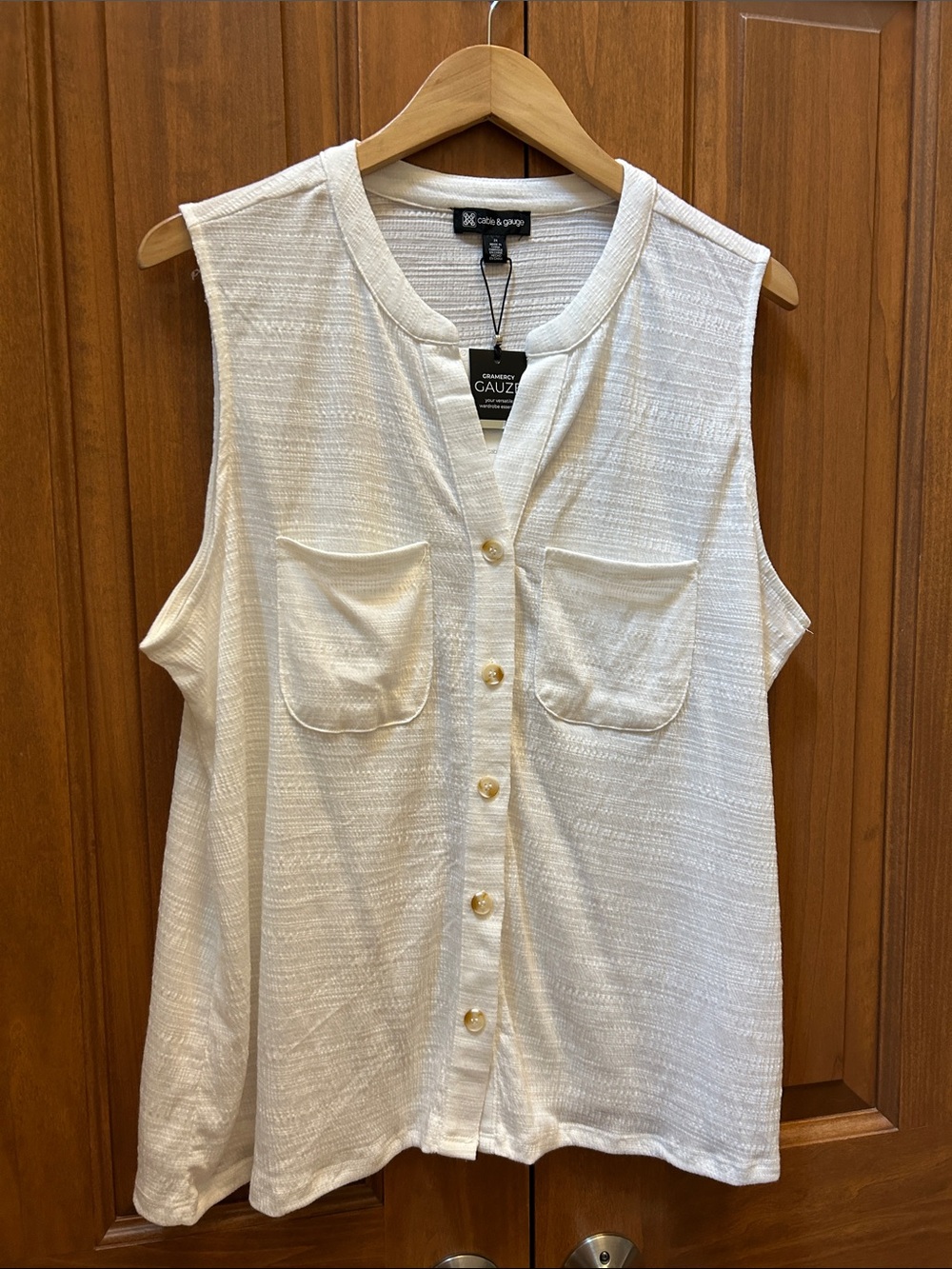 Cable & Gauge white Sleeveless Button-Down Tank size 2X new